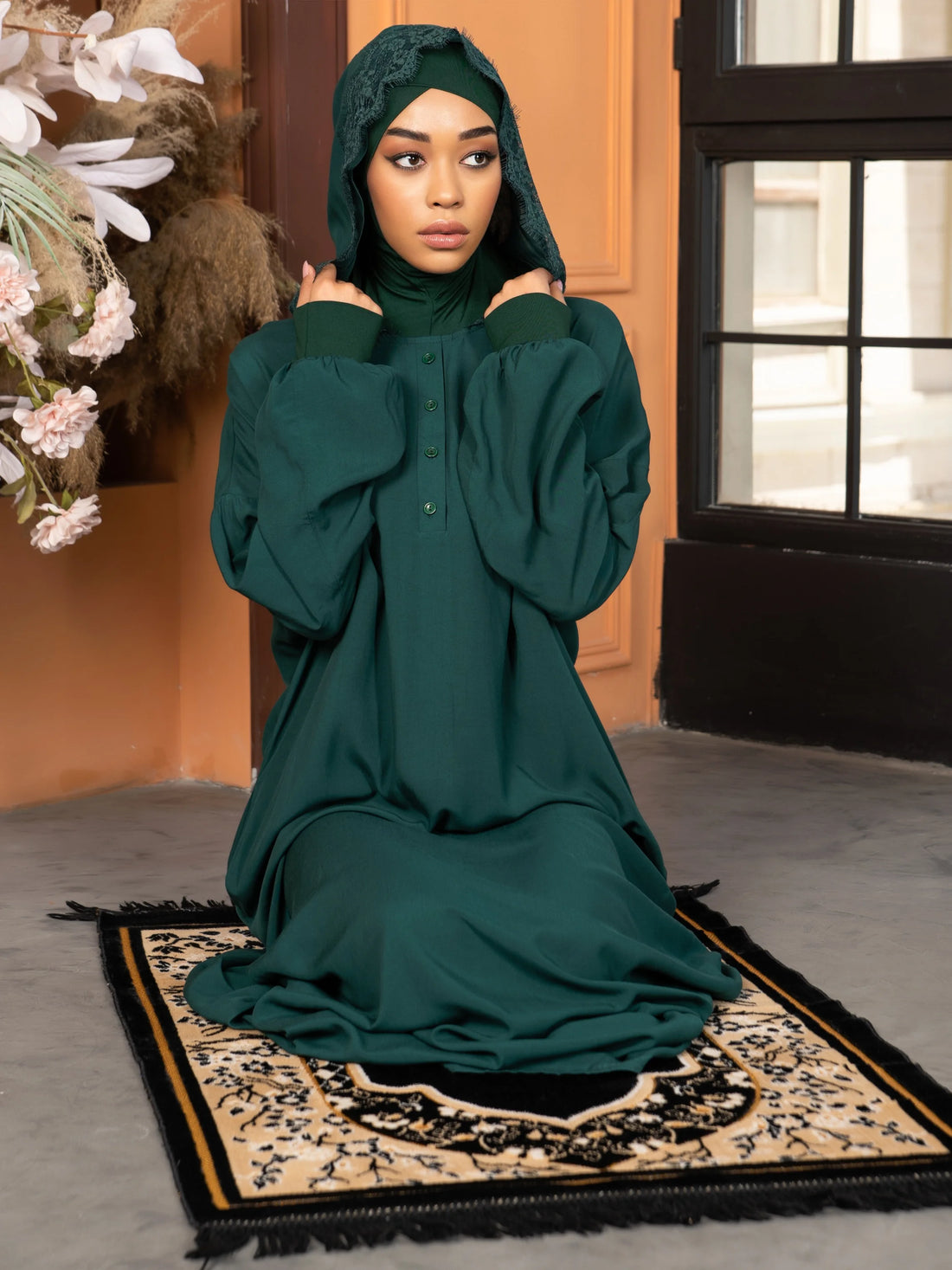Why One-Piece Prayer Dresses Are The Best For Salah